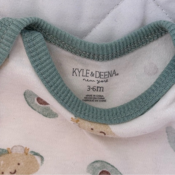 ⭒ 3-6M Kyle & Deena New York Avocado Taco Bodysuit Pastel Unisex Green Trim ⭒ - Picture 4 of 8